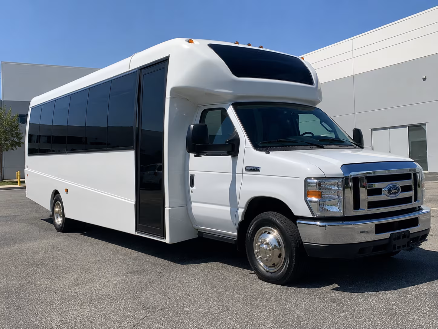 alpharetta long distance transportation onboard seating